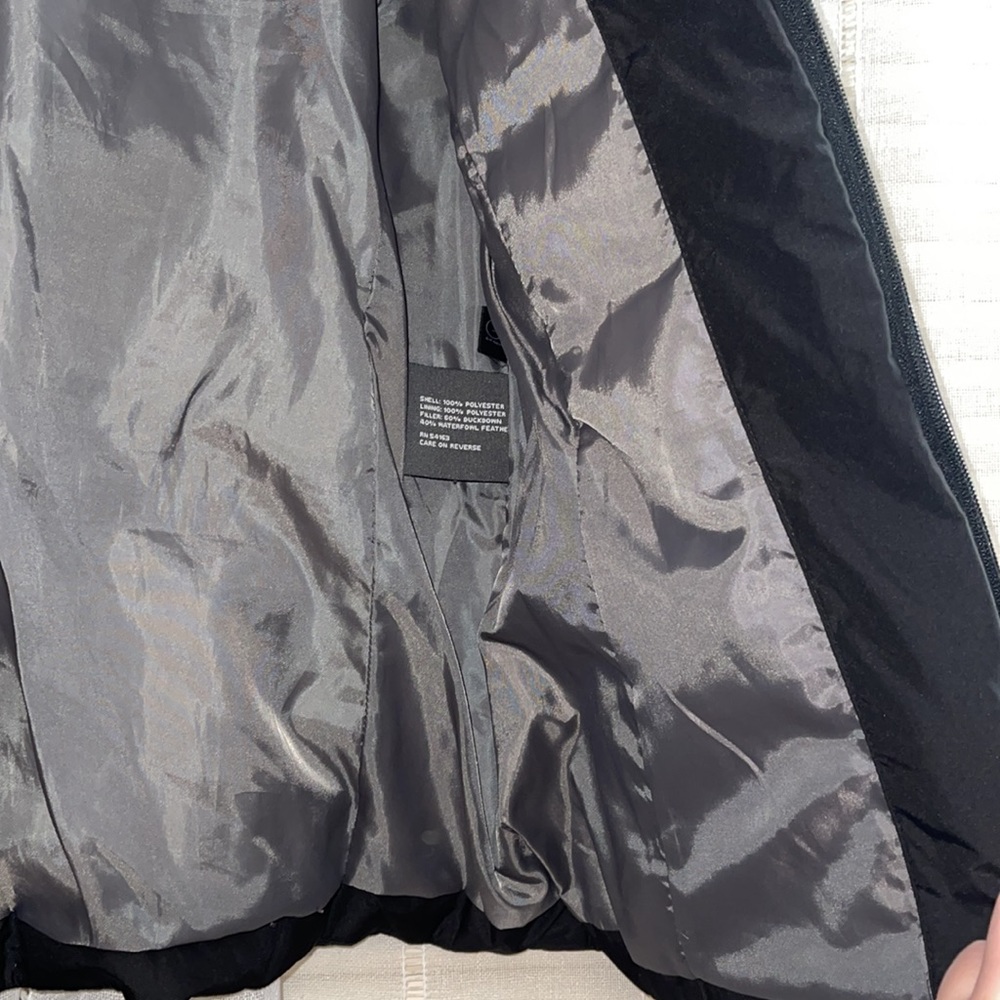 Kenneth Cole Puffer - Picture 3 of 7
